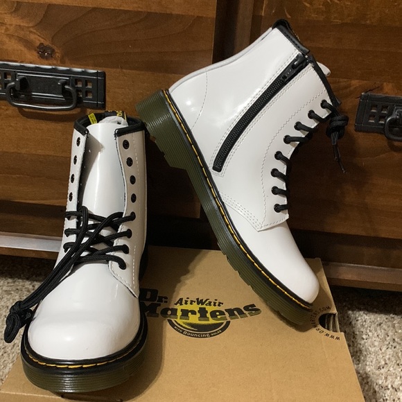 Dr. Martens 1460 white patent lamper boots - Picture 4 of 11
